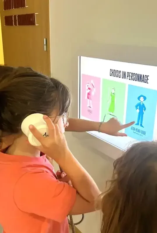 Rendre accessible en conservant les récits du musée